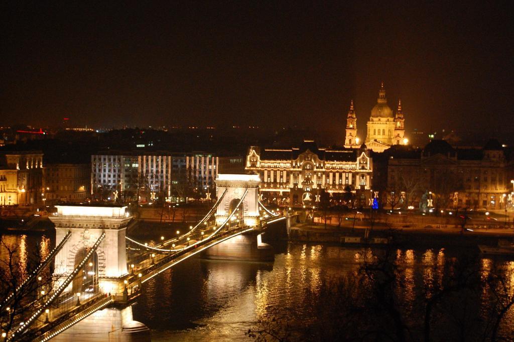 Art Orangehouse Budapest Rum bild